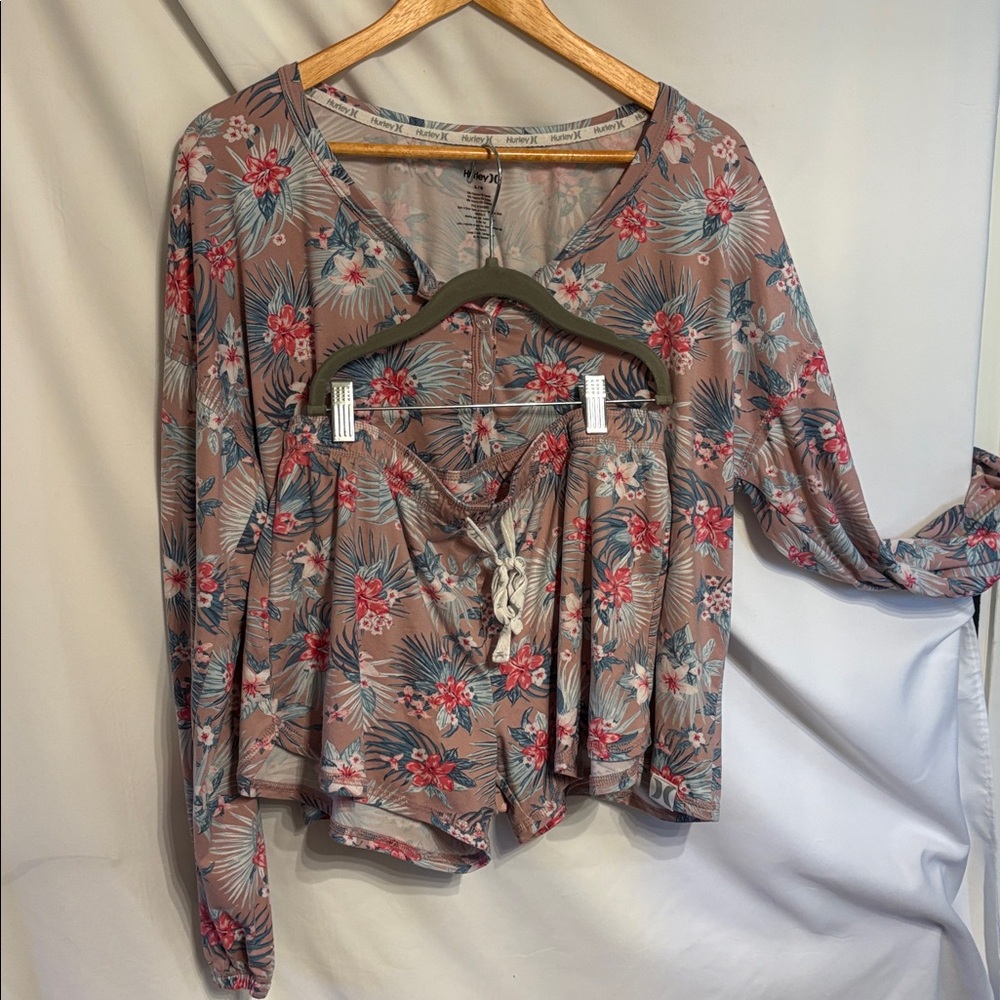 Hurley Pink Tropical Floral Long Sleeve Shorts Pajamas Womens SZ L